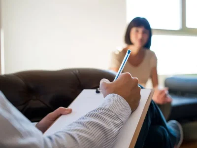 Diagnóstico Estigma e Visibilidade Entre a Escuta Clínica e a Armadilha do Rótulo